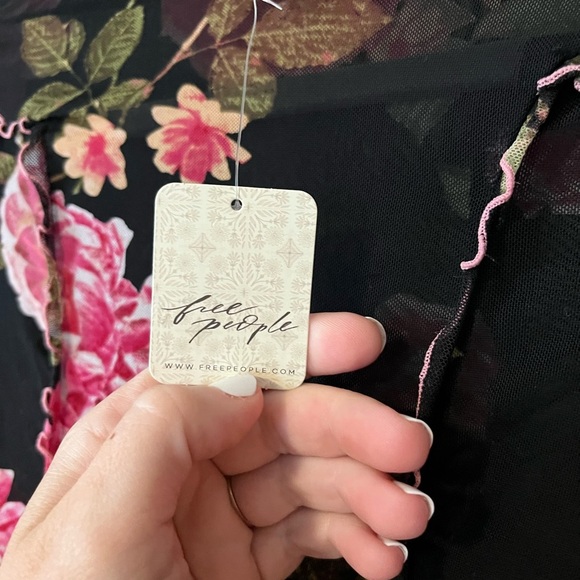 Free People Charlie Printed Mesh Top NWT - Picture 9 of 12